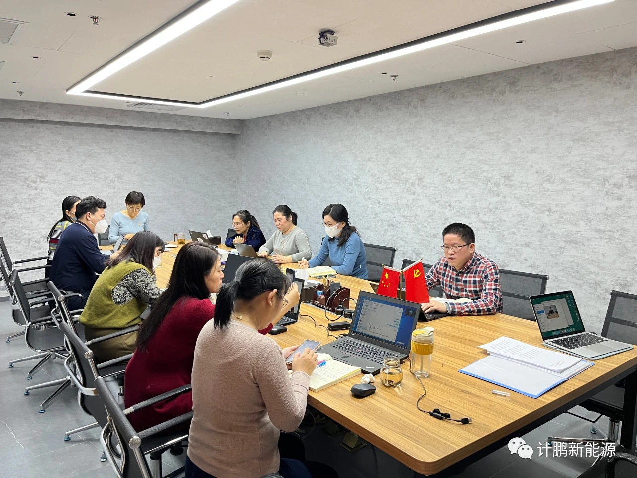 【不(bù)忘初心】計(jì)鵬公司黨支部召開(kāi)接收預備黨員(yuán)大(dà)會(huì)