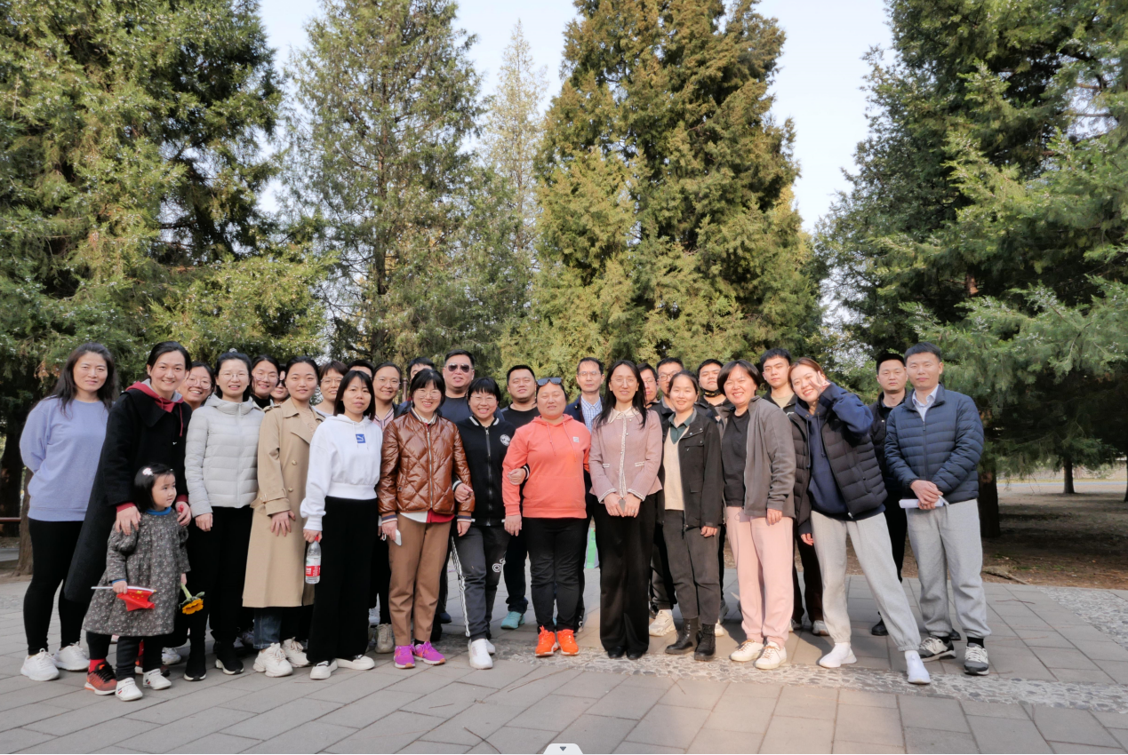 計(jì)鵬工(gōng)會(huì)2023年(nián)美(měi)女(nǚ)節文(wén)體(tǐ)活動歡樂(yuè)舉行(xíng)