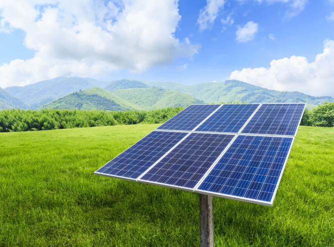 【計(jì)鵬視(shì)角】高(gāo)功率組件(jiàn)對(duì)于光(guāng)伏項目BOS成本影(yǐng)響簡析