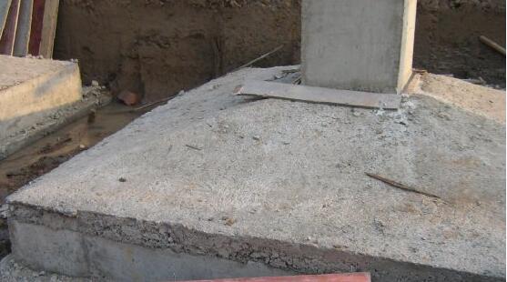 【計(jì)鵬原創】關于高(gāo)土(tǔ)壤電(diàn)阻率地(dì)區(qū)接地(dì)方式探討(tǎo)